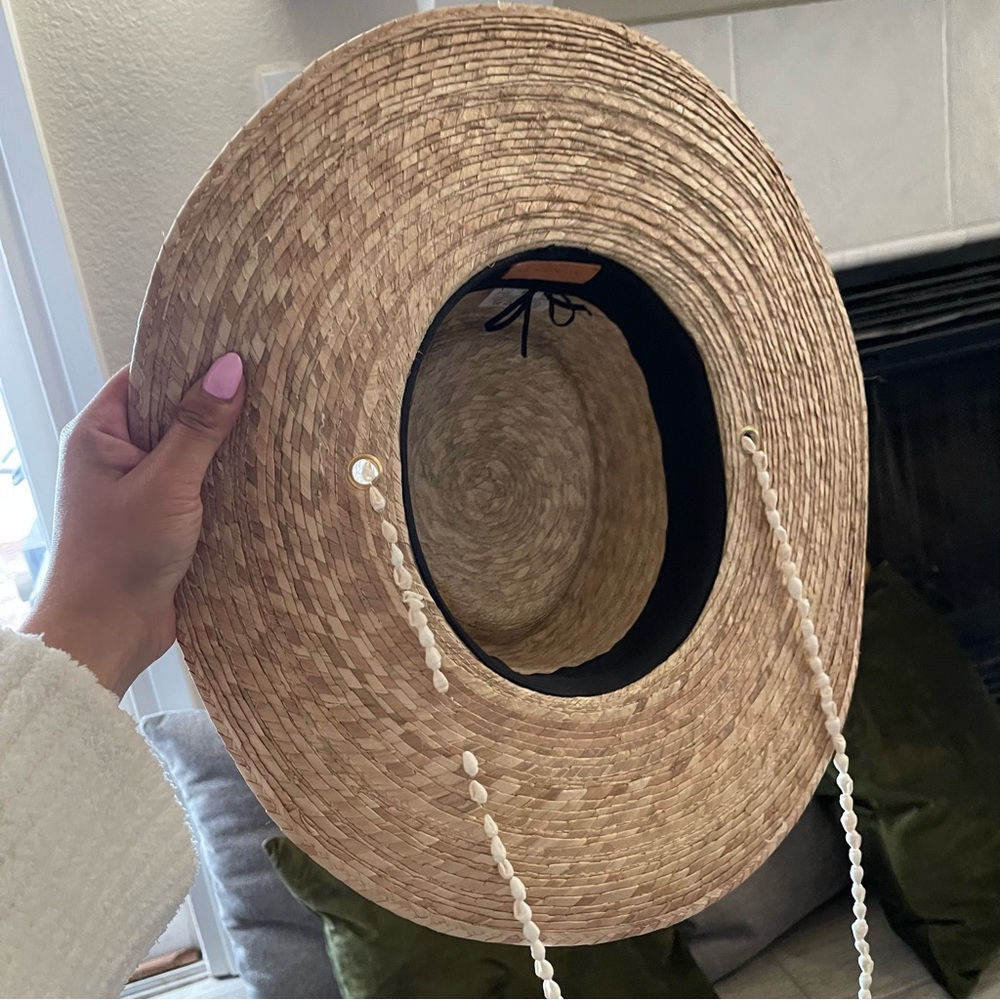 Lemonade | Citron Palm Shells Size: Medium - image 4